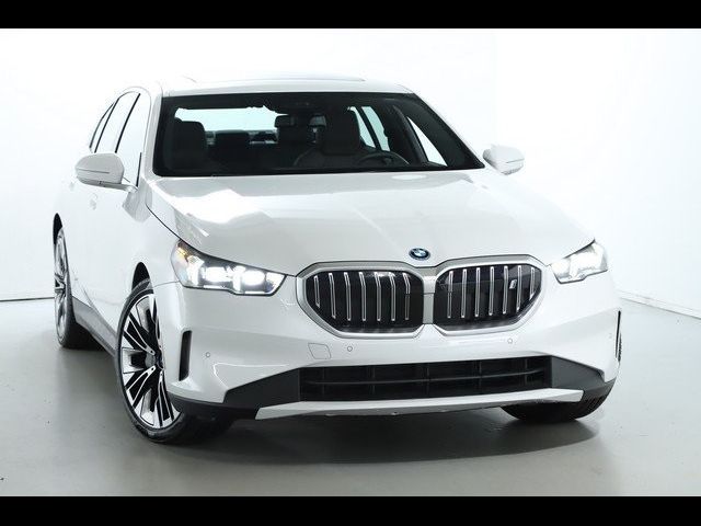 2024 BMW i5 eDrive40