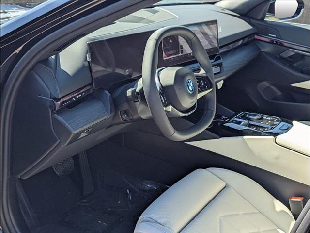 2024 BMW i5 eDrive40