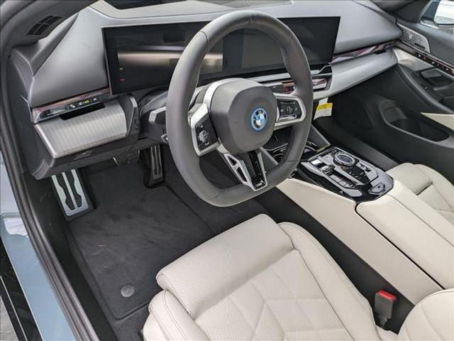 2024 BMW i5 eDrive40