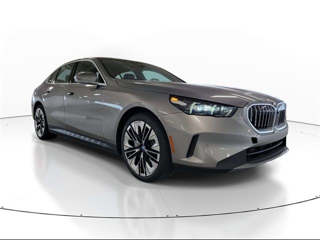 2024 BMW i5 eDrive40