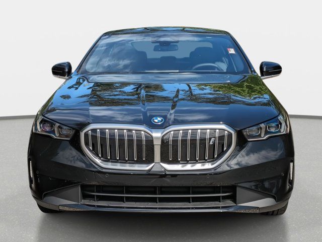 2024 BMW i5 eDrive40