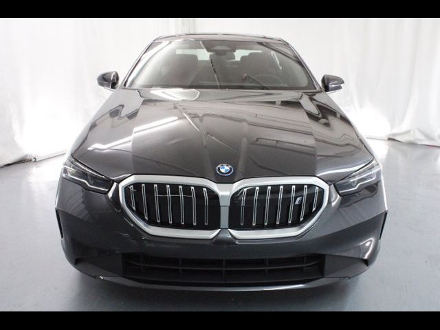 2024 BMW i5 eDrive40