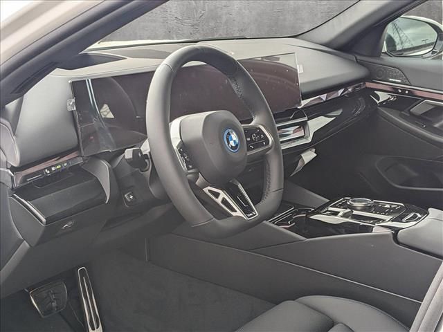 2024 BMW i5 eDrive40