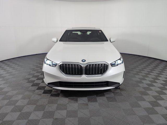 2024 BMW i5 eDrive40