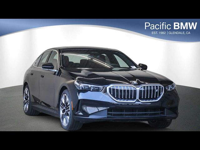 2024 BMW i5 eDrive40