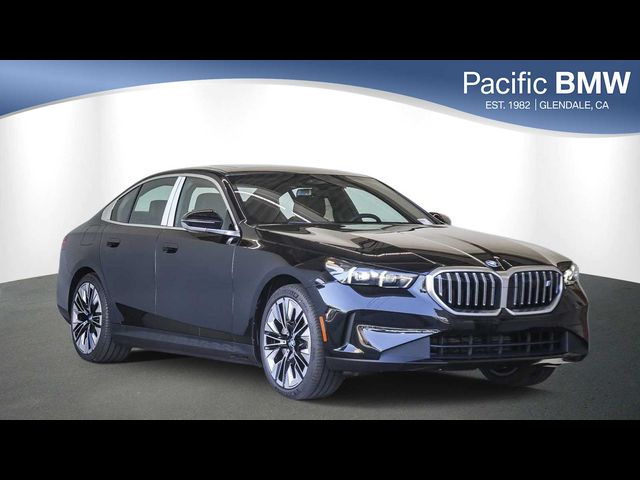 2024 BMW i5 eDrive40