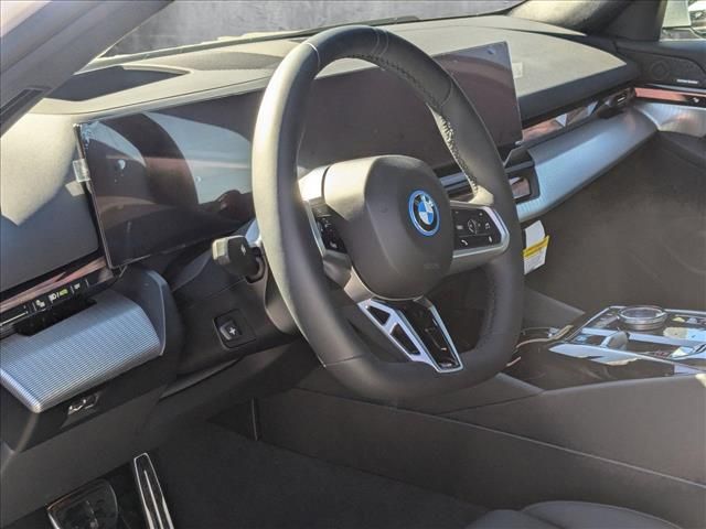 2024 BMW i5 eDrive40