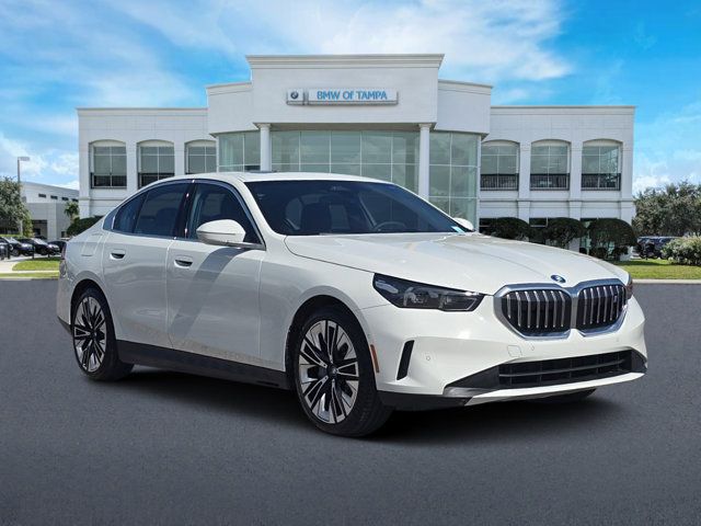 2024 BMW i5 eDrive40