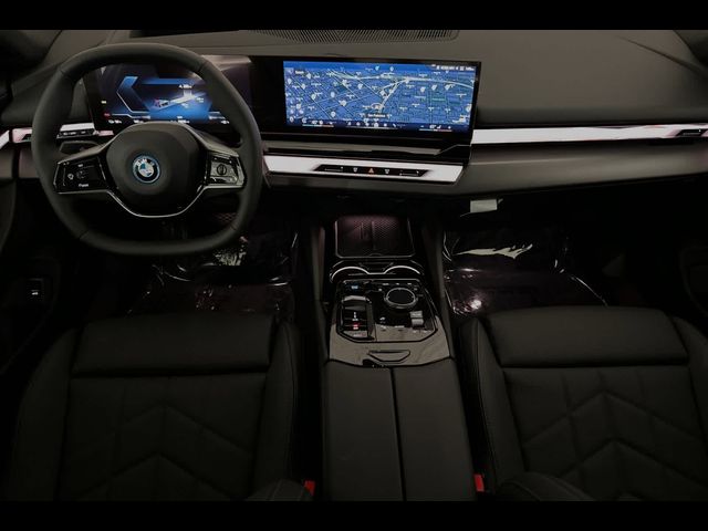 2024 BMW i5 eDrive40