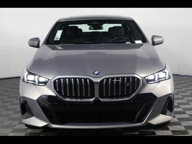 2024 BMW i5 eDrive40