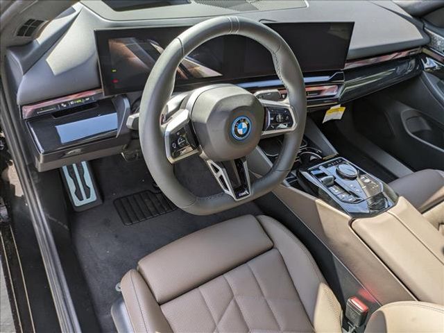 2024 BMW i5 eDrive40