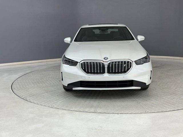 2024 BMW i5 eDrive40