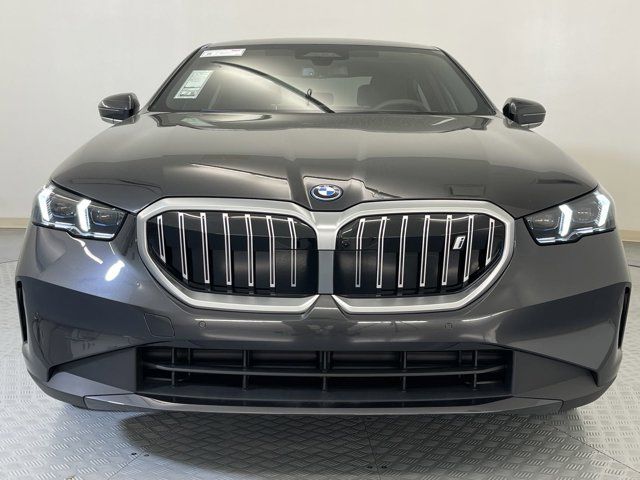 2024 BMW i5 eDrive40