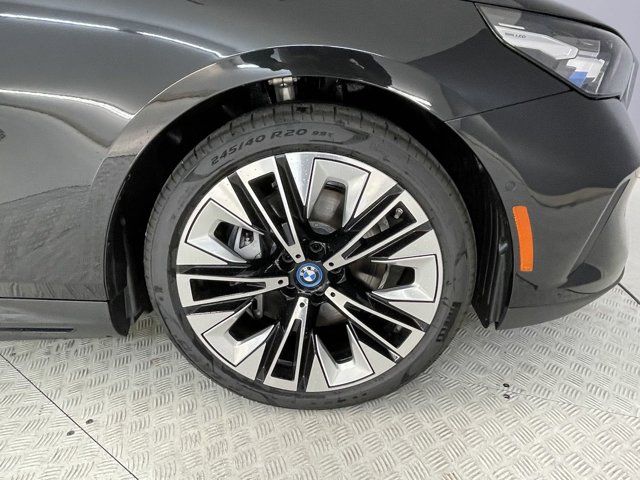 2024 BMW i5 eDrive40