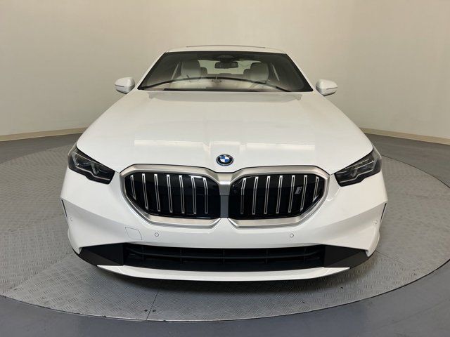 2024 BMW i5 eDrive40