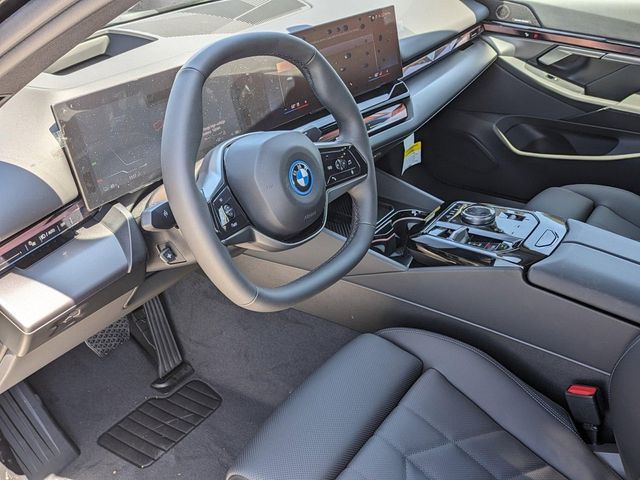 2024 BMW i5 eDrive40