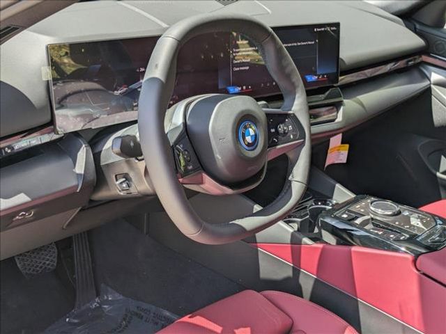 2024 BMW i5 eDrive40