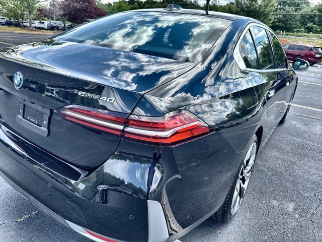 2024 BMW i5 eDrive40