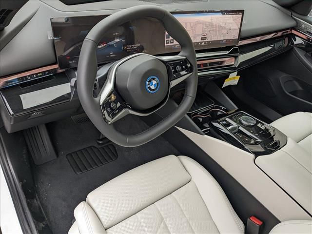 2024 BMW i5 eDrive40