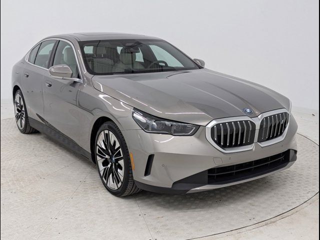 2024 BMW i5 eDrive40