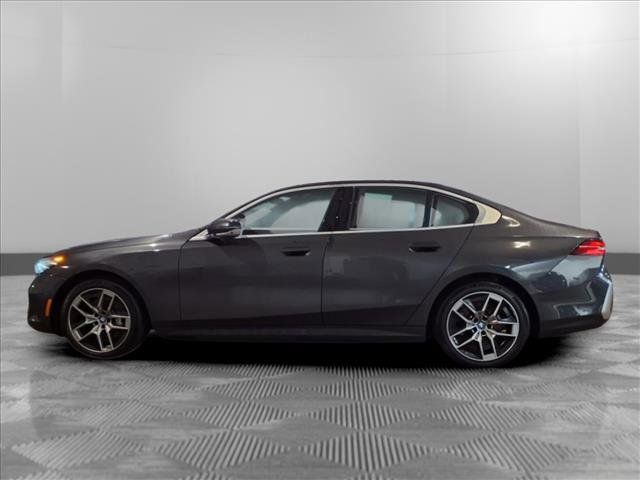 2024 BMW i5 eDrive40