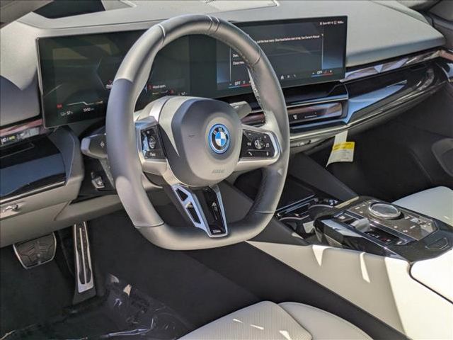 2024 BMW i5 eDrive40