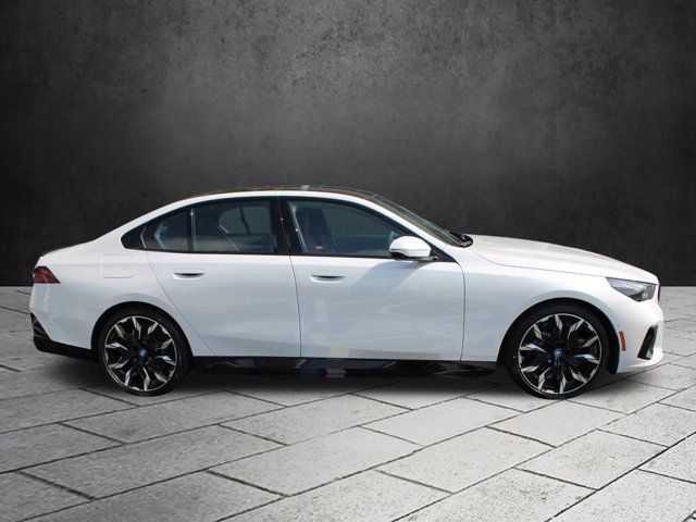 2024 BMW i5 eDrive40