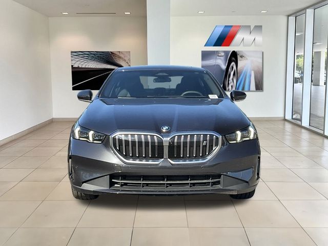 2024 BMW i5 eDrive40