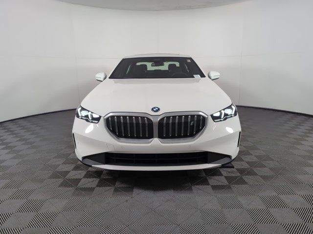 2024 BMW i5 eDrive40