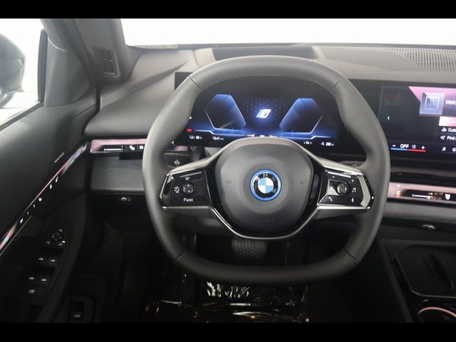 2024 BMW i5 eDrive40