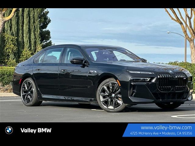 2024 BMW i7 M70