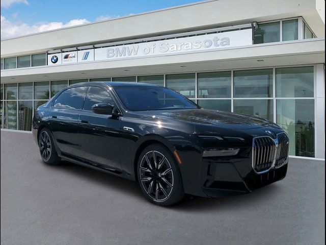 2024 BMW i7 M70