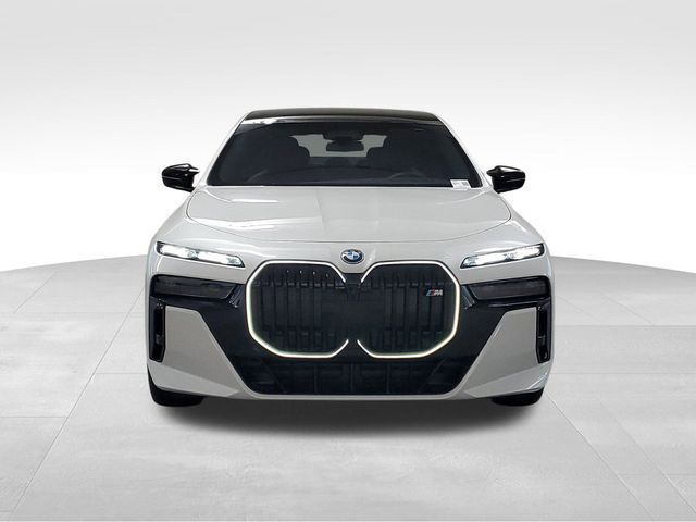 2024 BMW i7 M70