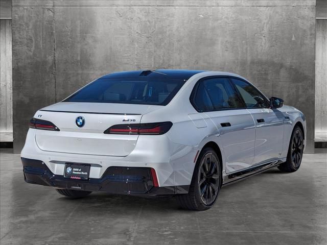 2024 BMW i7 M70