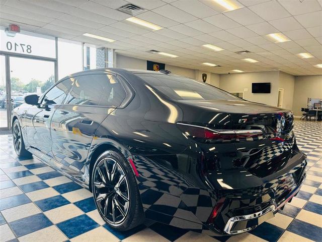 2024 BMW i7 M70