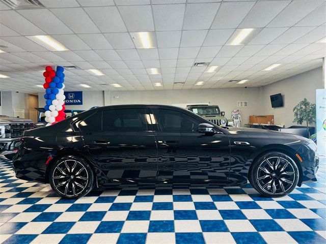2024 BMW i7 M70