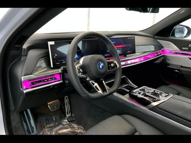 2024 BMW i7 M70