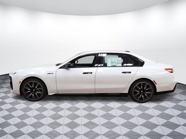 2024 BMW i7 M70