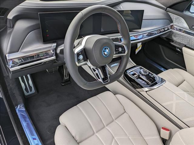 2024 BMW i7 M70