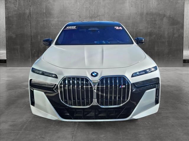 2024 BMW i7 M70