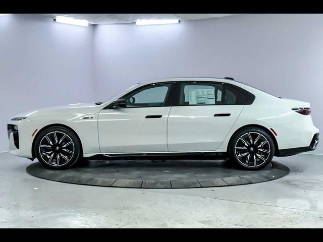 2024 BMW i7 M70