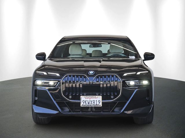 2024 BMW i7 eDrive50