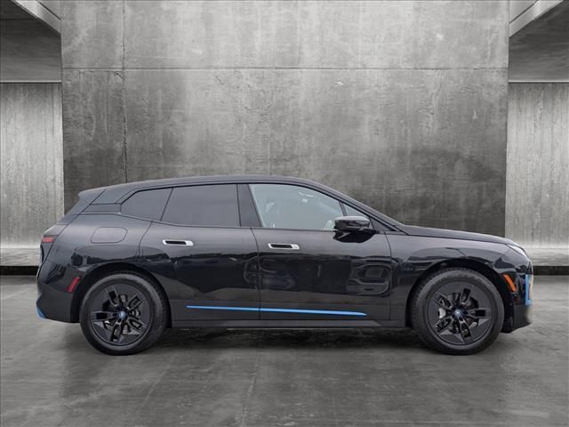 2024 BMW iX xDrive50