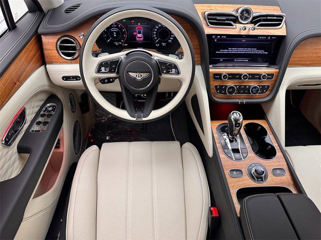 2024 Bentley Bentayga V8