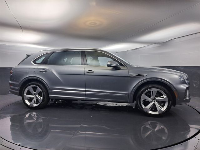 2024 Bentley Bentayga EWB 