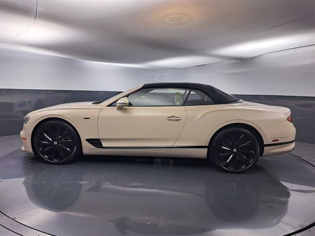 2024 Bentley Continental 