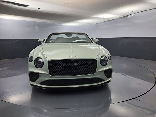 2024 Bentley Continental 