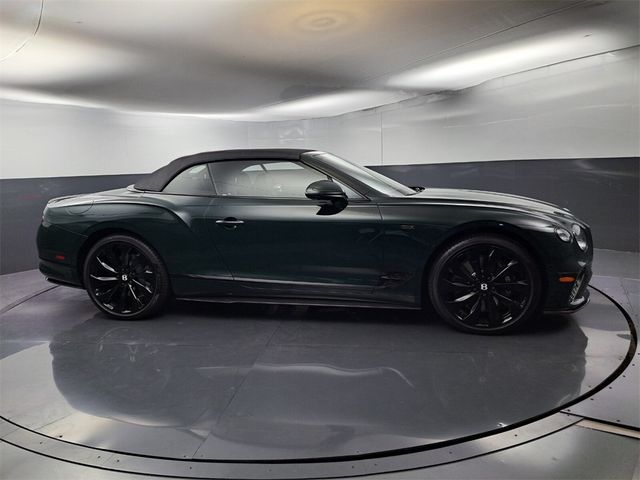 2024 Bentley Continental 