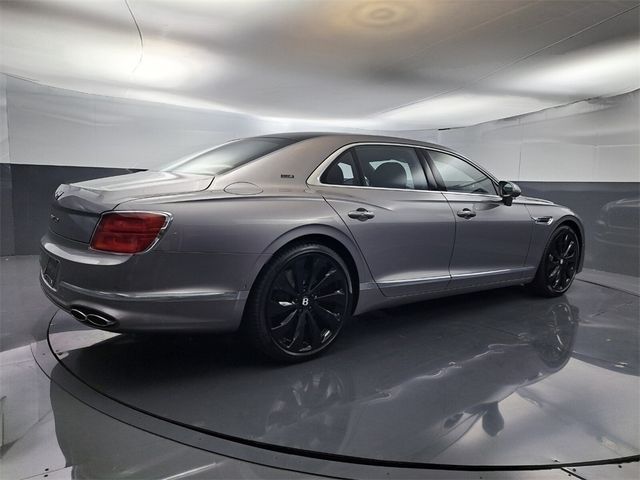 2024 Bentley Flying Spur 