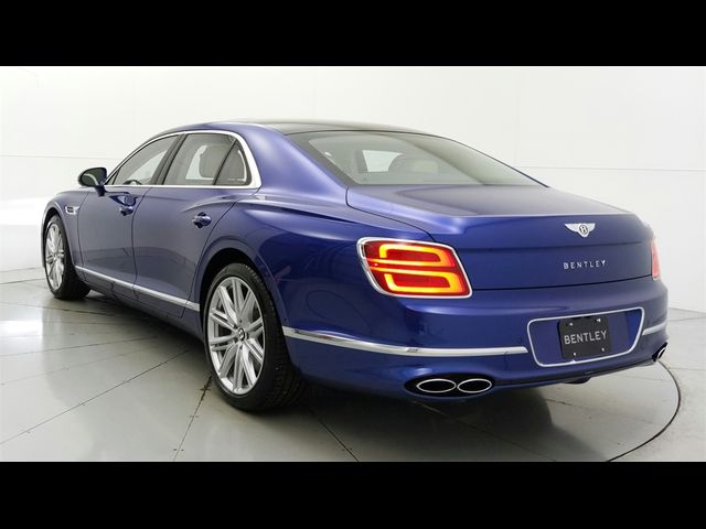 2024 Bentley Flying Spur Mulliner V8